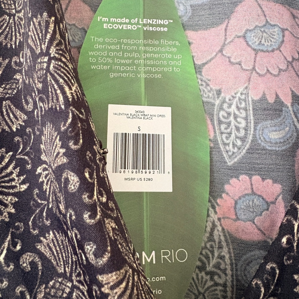 NWT Farm Rio Wrap Dress - Picture 3 of 5